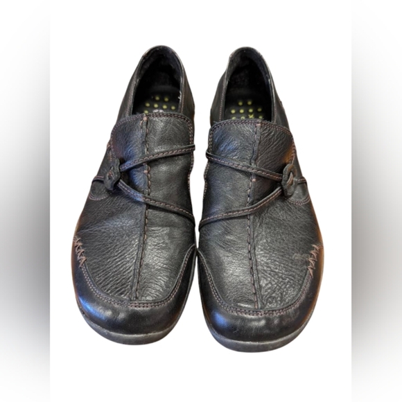 Clark’s Slip On Leather Shoe EUC Wave Walk Black Size 7 1/2 M - Picture 1 of 8